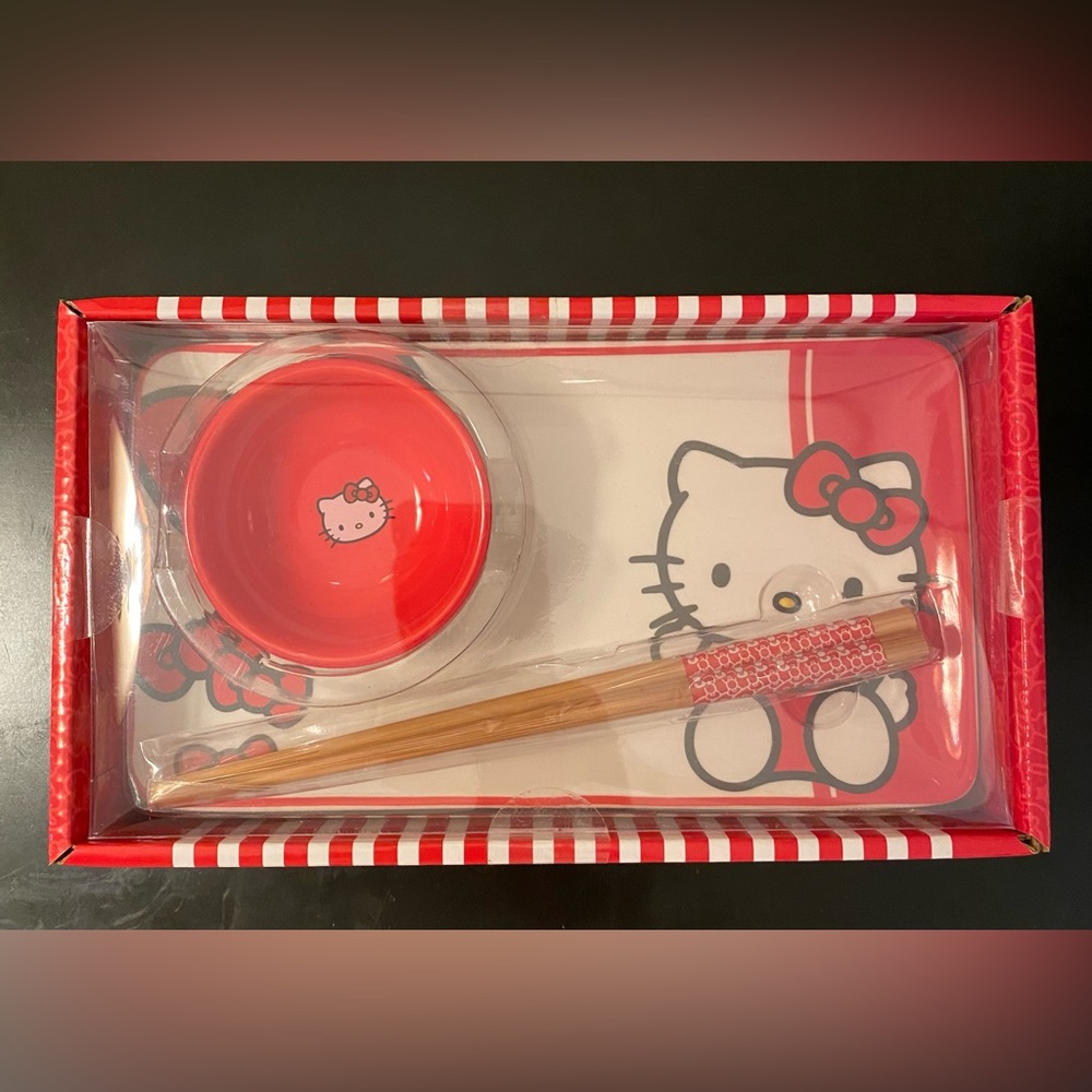 HELLO KITTY SUSHI SET